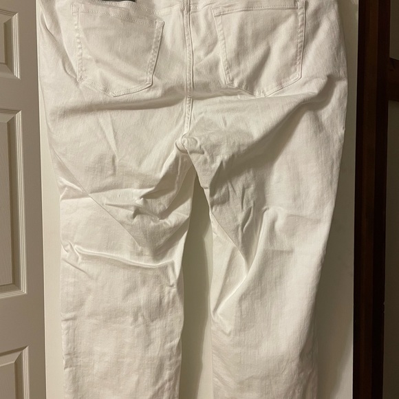 NWT - TORRID - 20S - VINTAGE STRETCH - BOYFRIEND STRAIGHT DENIM - Picture 5 of 5